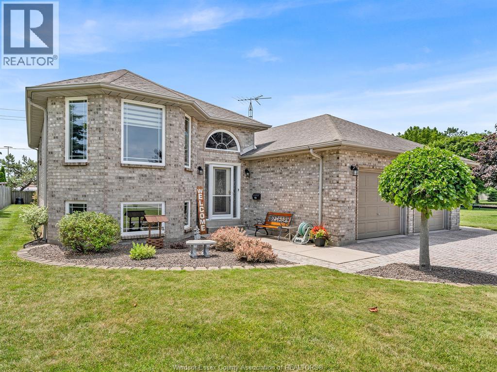 313 Applewood, Kingsville — photograph 3