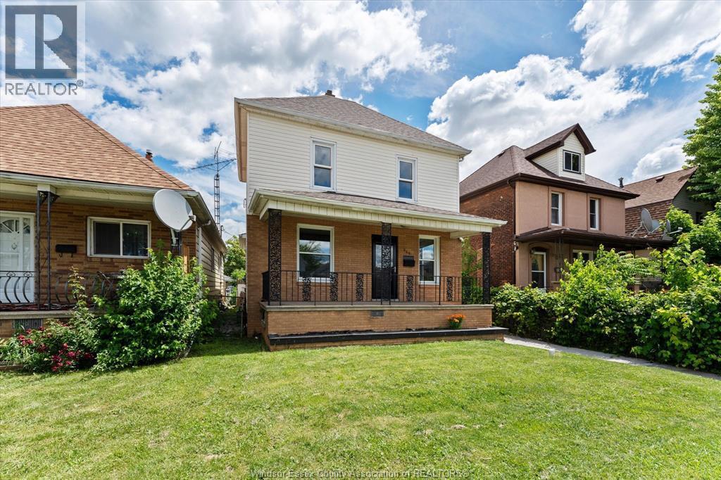 866 Parent Avenue, Windsor — photograph 3