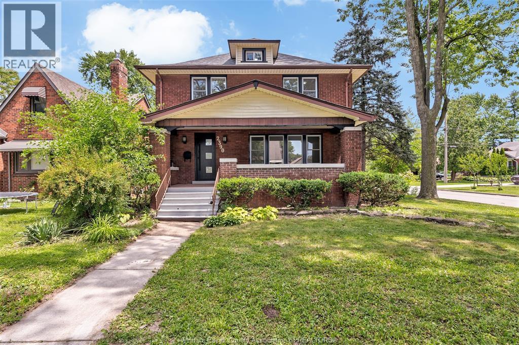 Single Family — 2390 Princess Avenue, Windsor, Ontario