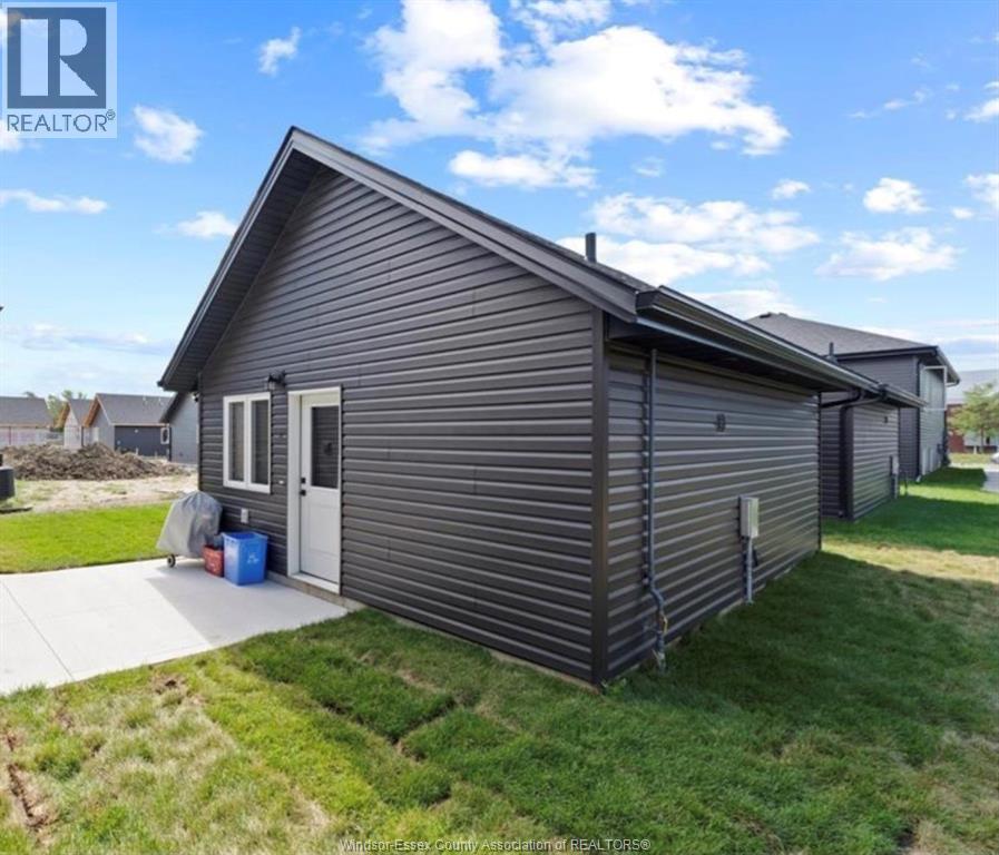 Single Family — 1837 Meldrum, Windsor, Ontario