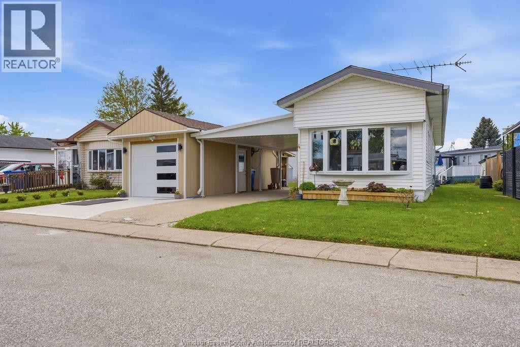 4 Malden Hill, Amherstburg — photograph 3