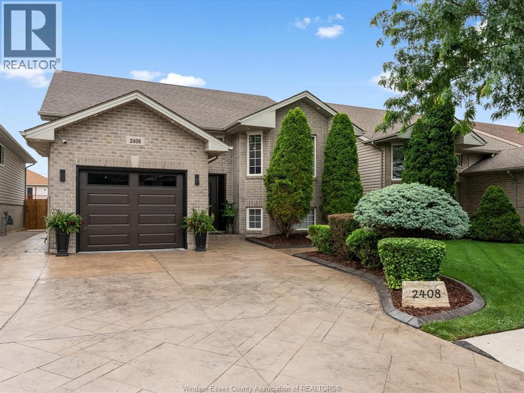 2408 Waterford Avenue, Windsor — photograph 3