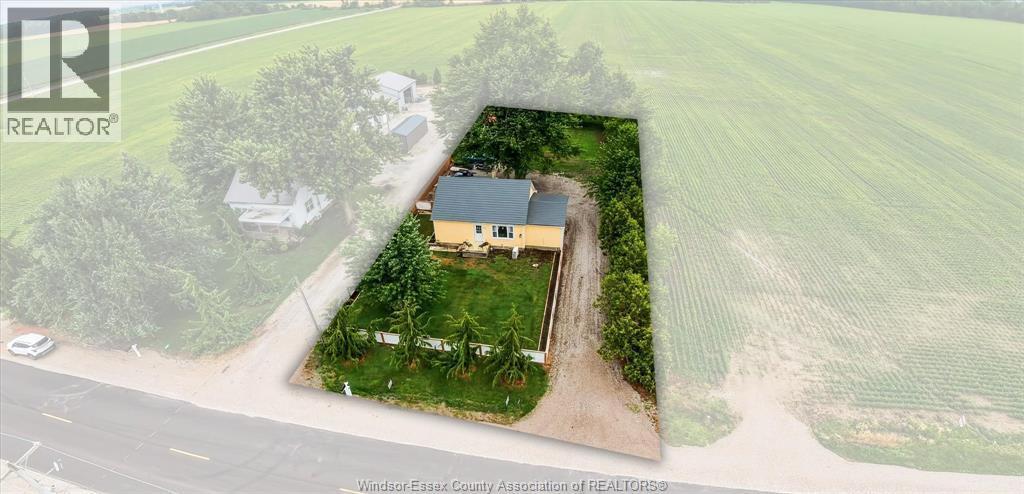 9755 Gracey Sideroad, Comber — primary photograph