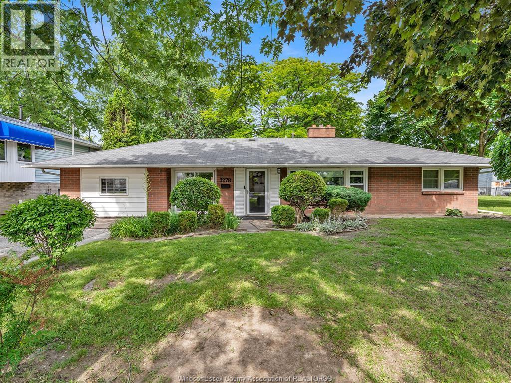 Single Family — 3278 Clemenceau, Windsor, Ontario