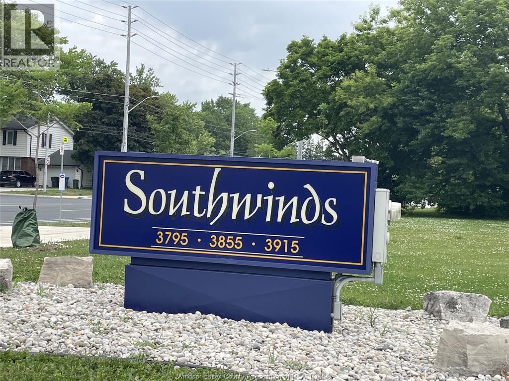 3855 Southwinds Drive #702, Windsor — photograph 3