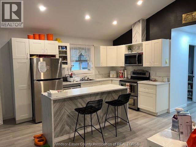 1733 Albert Road, Windsor — photograph 2