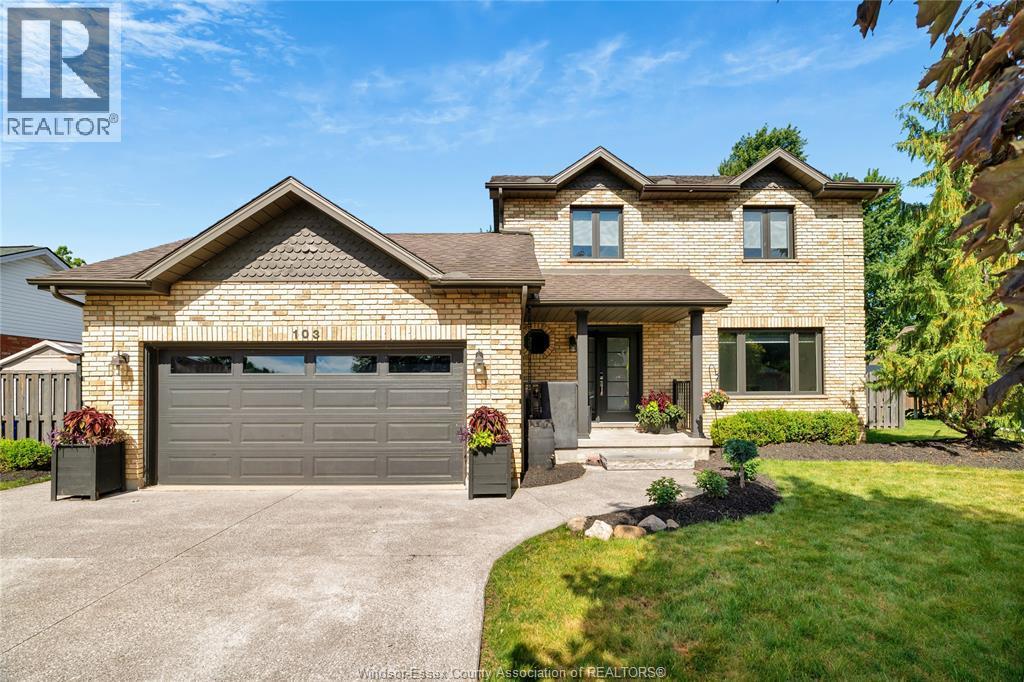 103 Pierella Drive, Lakeshore — primary photograph