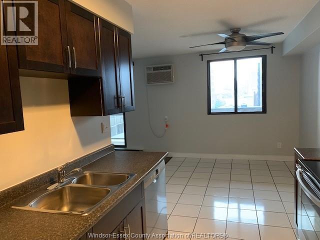 150 Park Street #807, Windsor — photograph 3