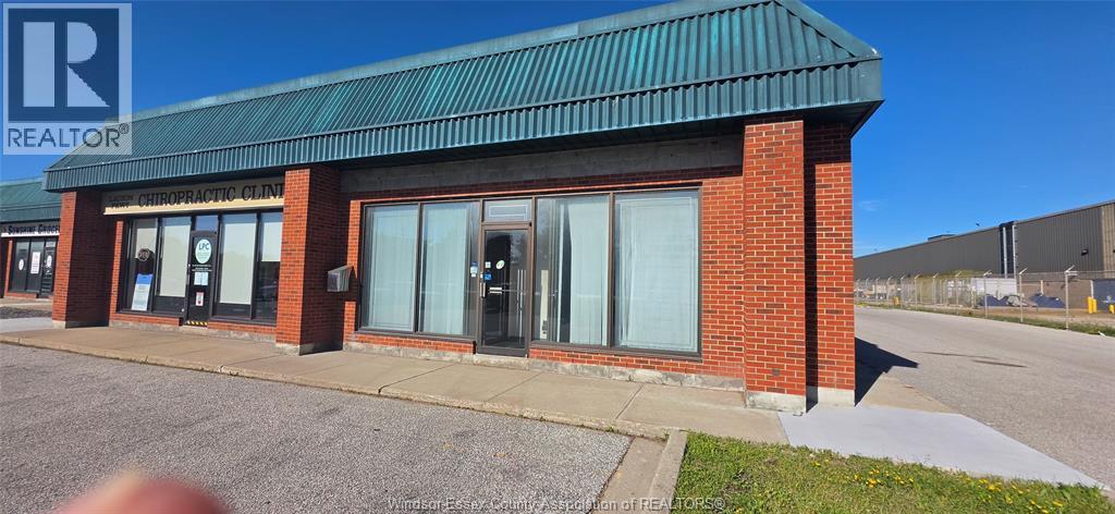 2825-2885 Lauzon Parkway #217, Windsor — primary photograph
