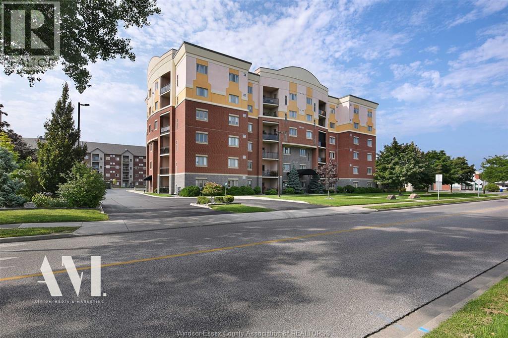 1855 Normandy Street #106, LaSalle — photograph 2