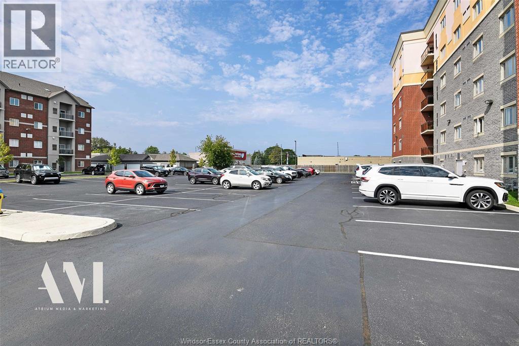 1855 Normandy Street #106, LaSalle — photograph 3