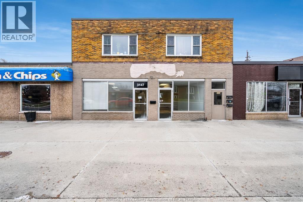 3147 Tecumseh Road, Windsor — primary photograph