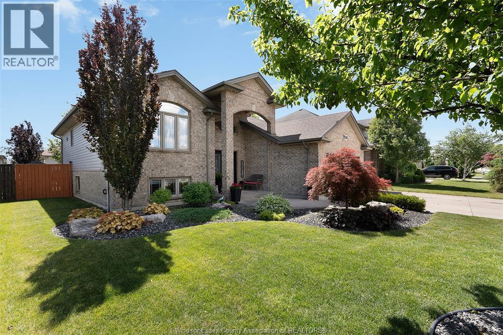 1389 Crosswinds Drive, Lakeshore — photograph 2