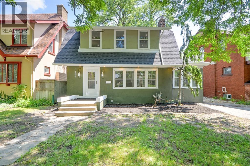 Single Family — 1484 Victoria Avenue, Windsor, Ontario