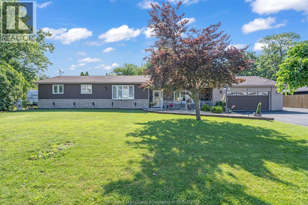 9525 Walker Road, McGregor — photograph 2