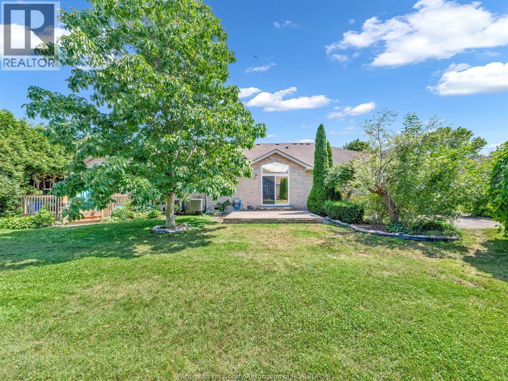 4568 Brother's Court, Windsor — photograph 3