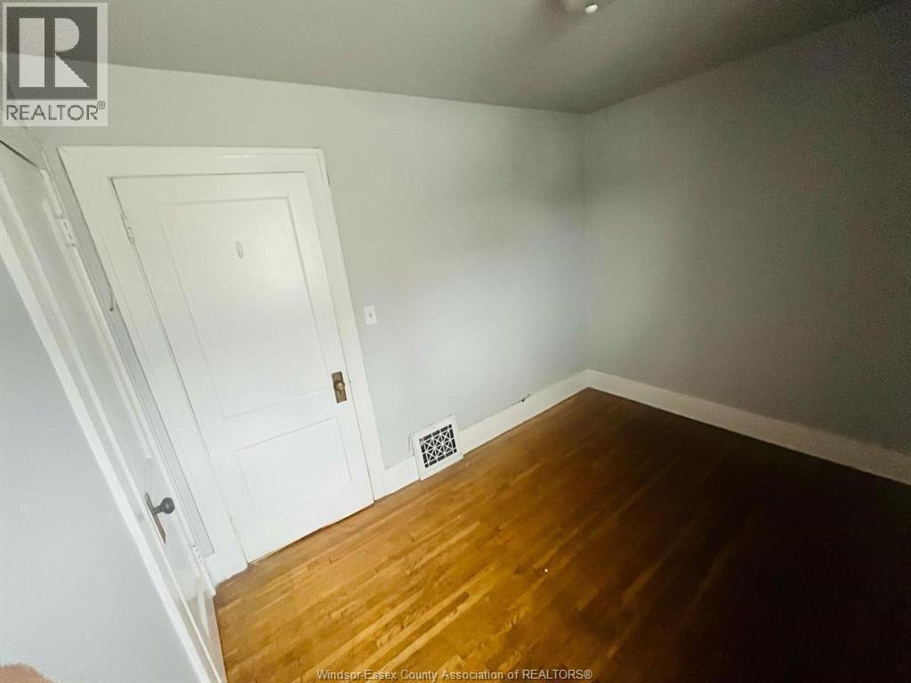 1645 Goyeau #UPPER, Windsor — photograph 3