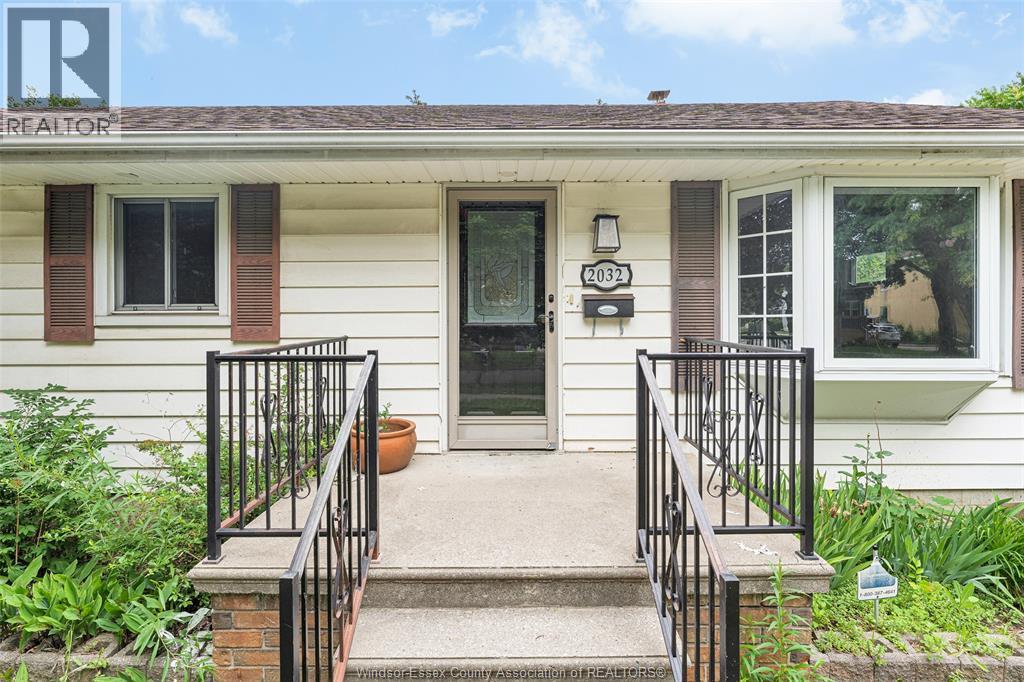2032 Ford Boulevard, Windsor — photograph 2