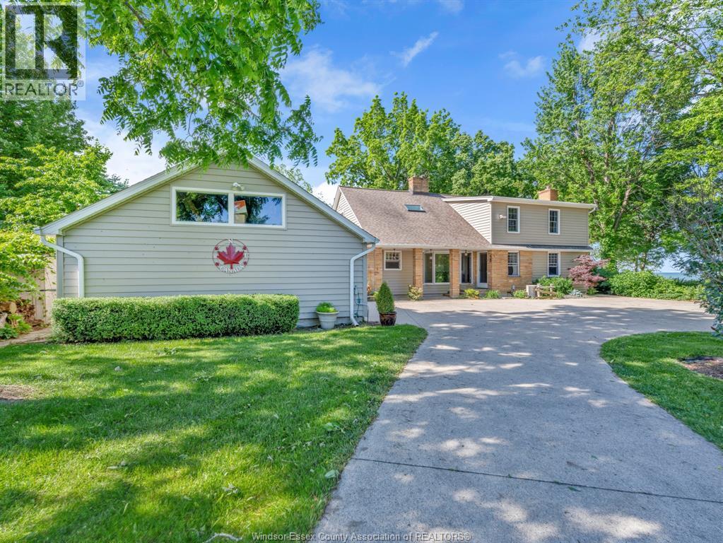 388 Seacliff Drive, Leamington — photograph 2