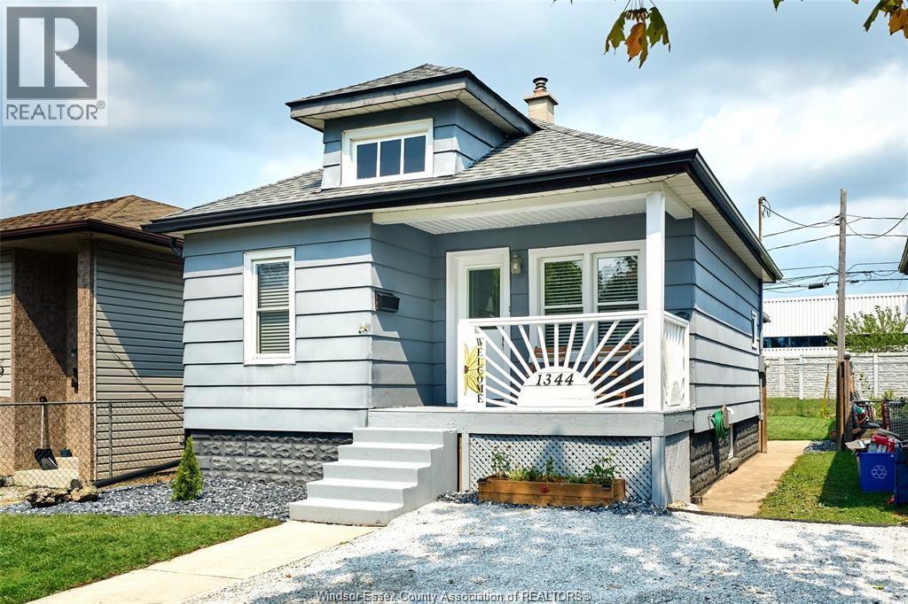 1344 Henry Ford Centre Drive, Windsor — photograph 2