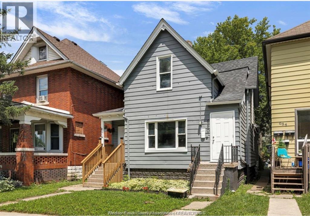 Single Family — 680 Lincoln, Windsor, Ontario