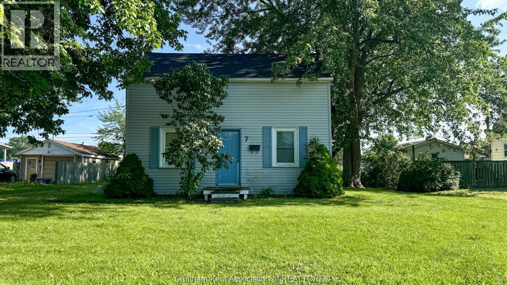 Single Family — 7 Centre Street, Tilbury, Ontario