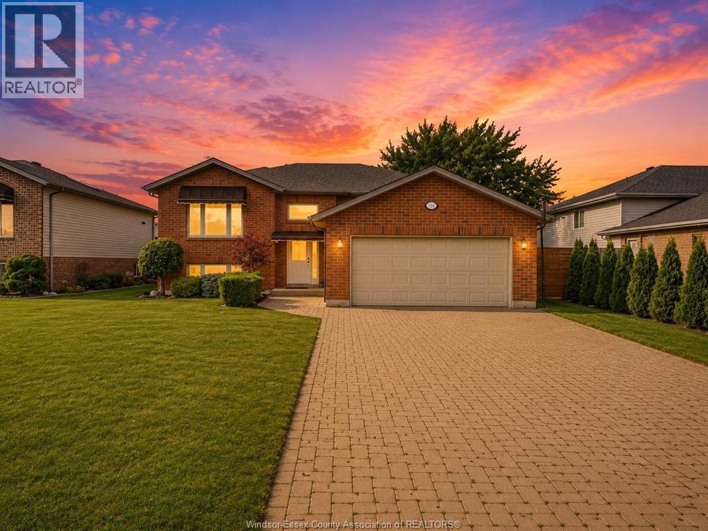 Single Family — 890 Southwood Drive, Lakeshore, Ontario