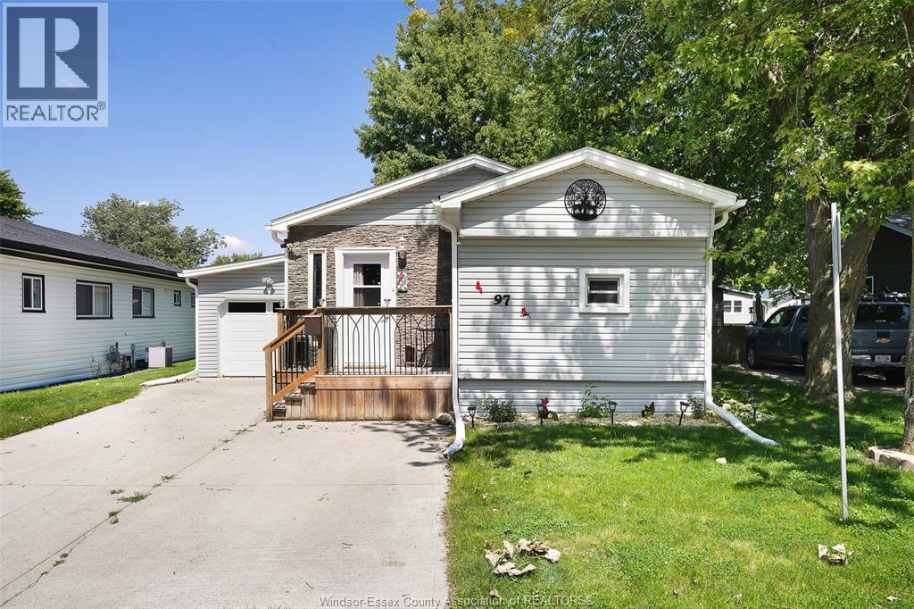 97 Dana Drive, Essex — photograph 3