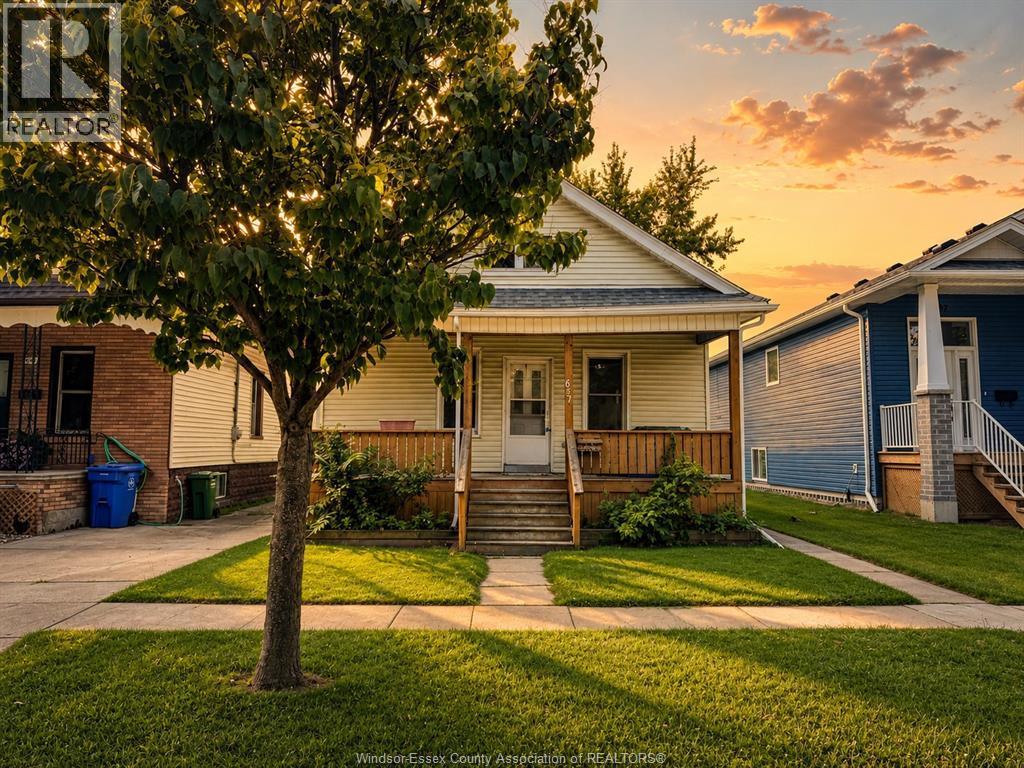 Single Family — 651 Brock Street, Windsor, Ontario