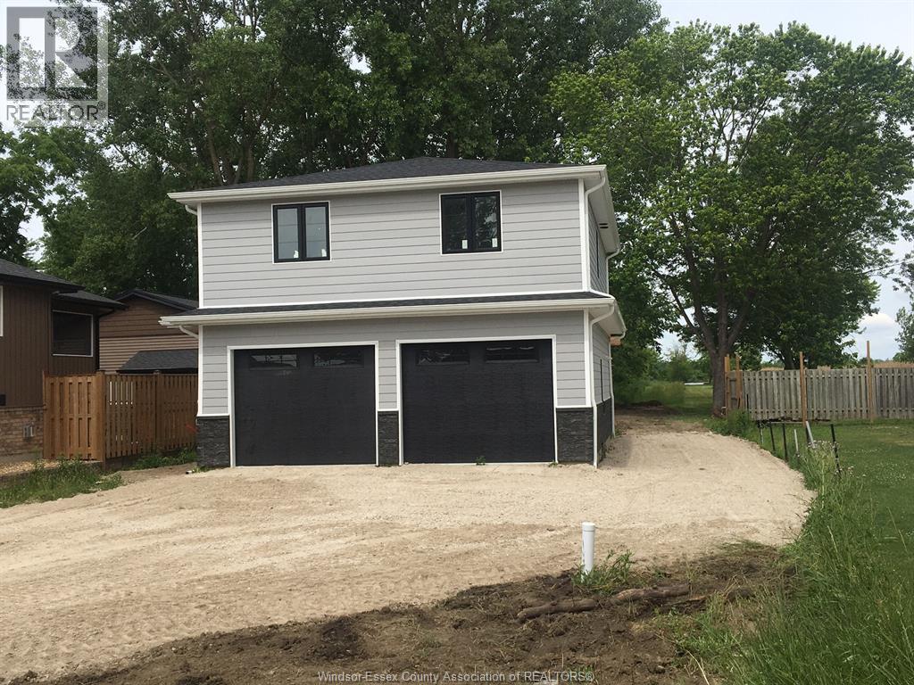 Single Family — 2496 Front Road, LaSalle, Ontario
