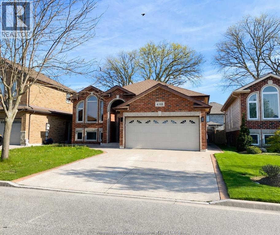 Single Family — 4518 Helsinki Crescent, Windsor, Ontario