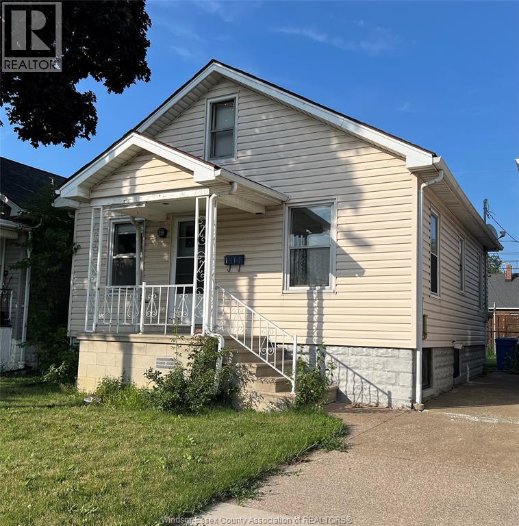 Single Family — 1814 Cadillac, Windsor, Ontario