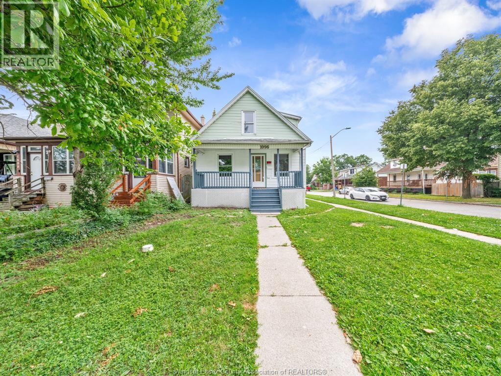 Single Family — 1096 Hall, Windsor, Ontario