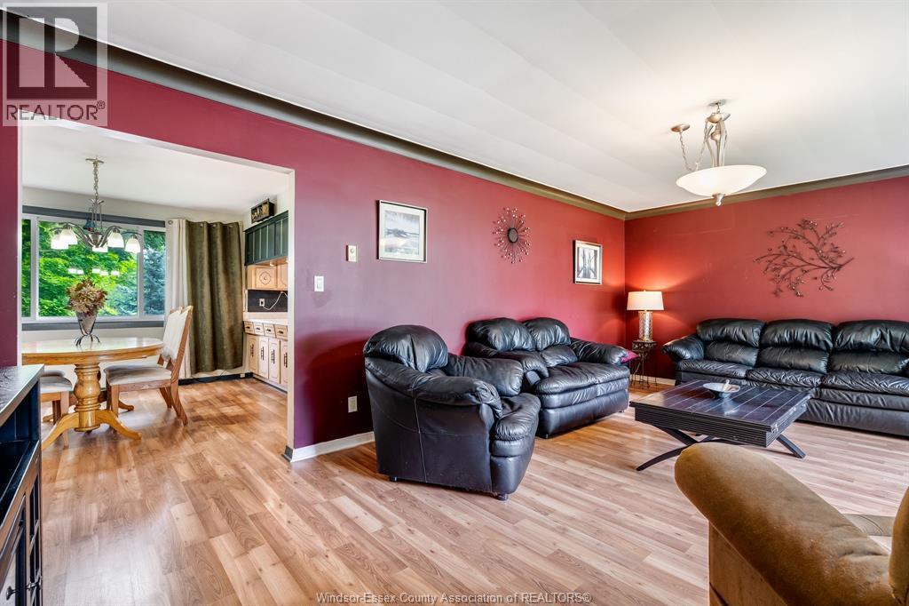 166 Kael Crescent, Harrow — photograph 2