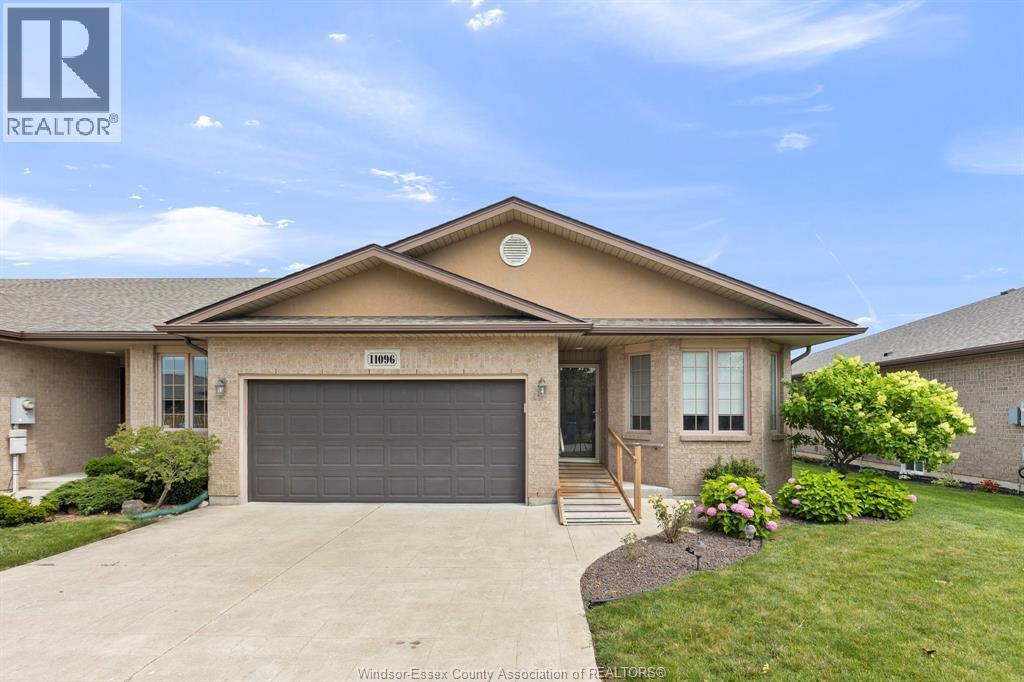 Single Family — 11096 Sturgeon Street, Windsor, Ontario