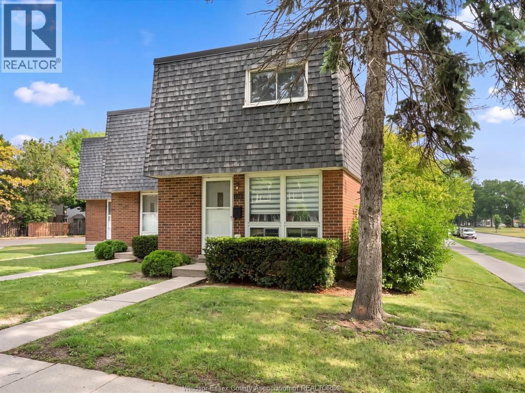 Single Family — 266 Victoria Street, Amherstburg, Ontario