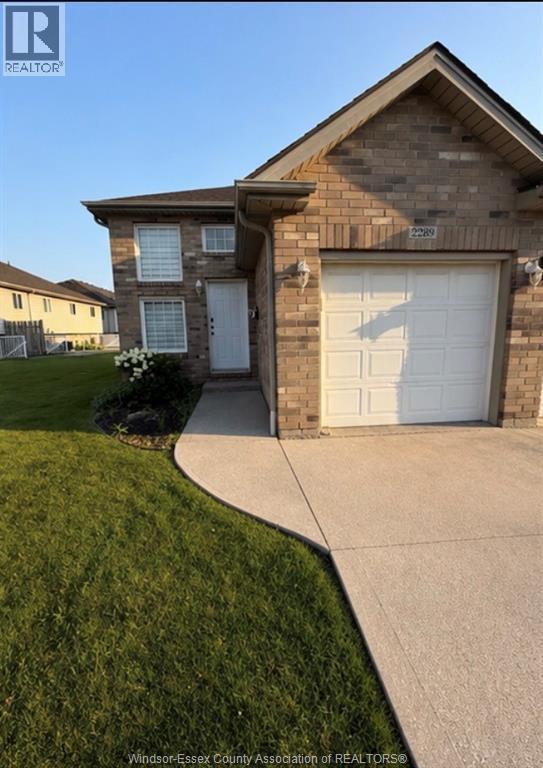 Single Family — 2289 Bethlehem Avenue, Windsor, Ontario