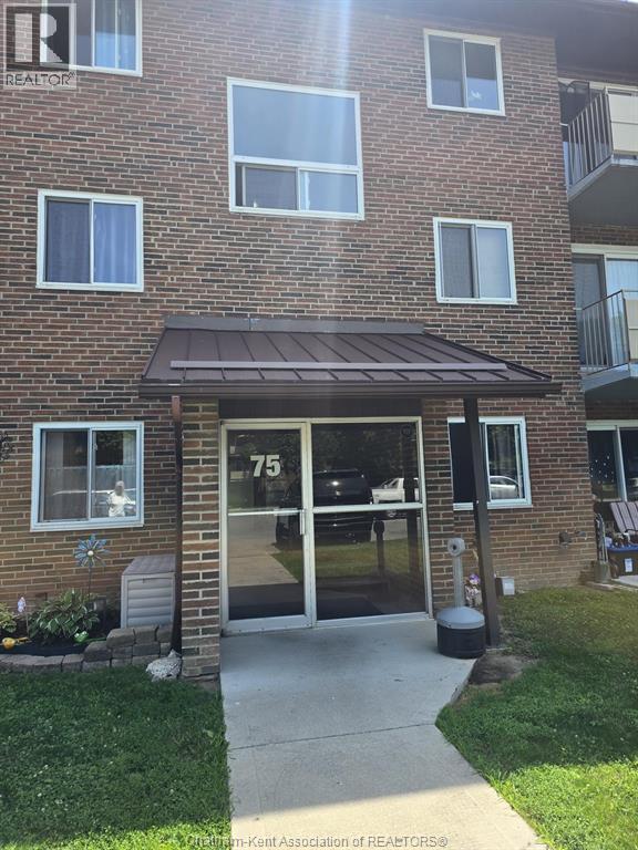 Single Family — 75 Baldoon Road, Chatham, Ontario