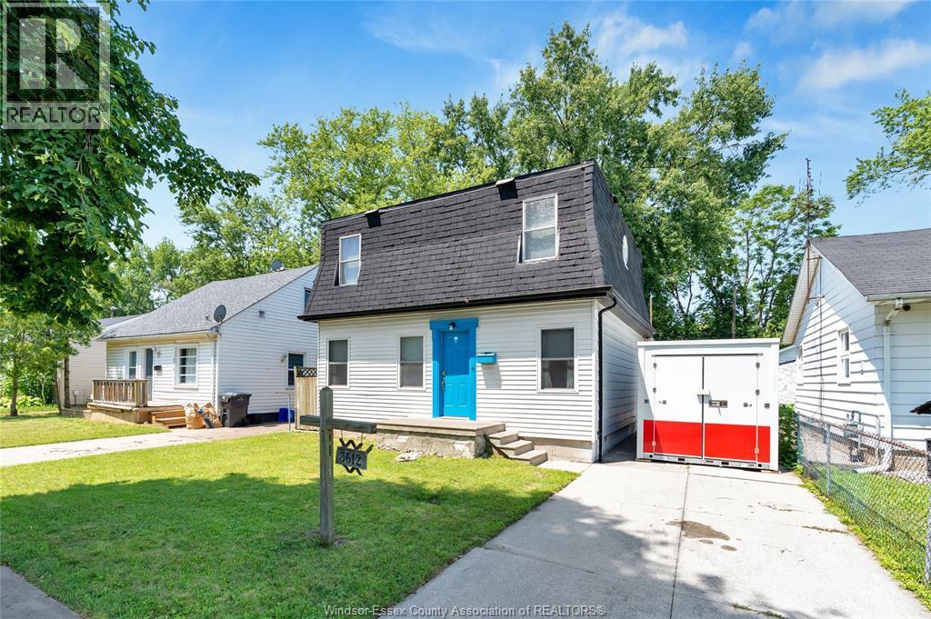 Single Family — 3612 Girardot, Windsor, Ontario