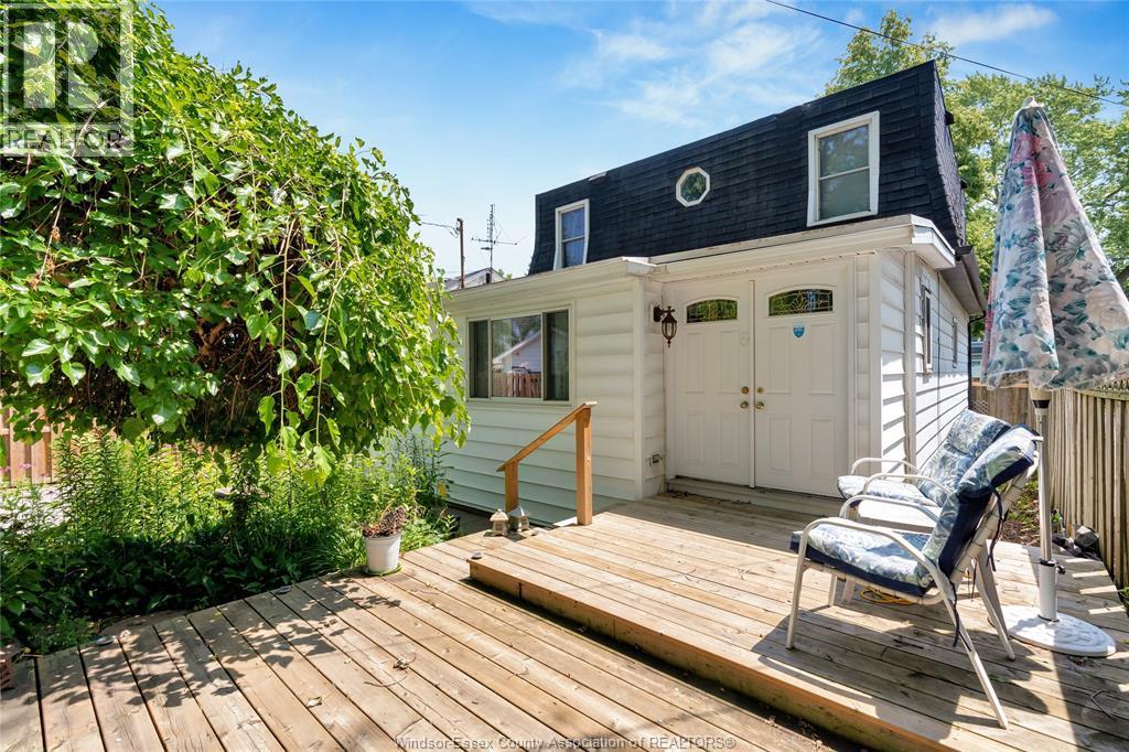 3612 Girardot, Windsor — photograph 3