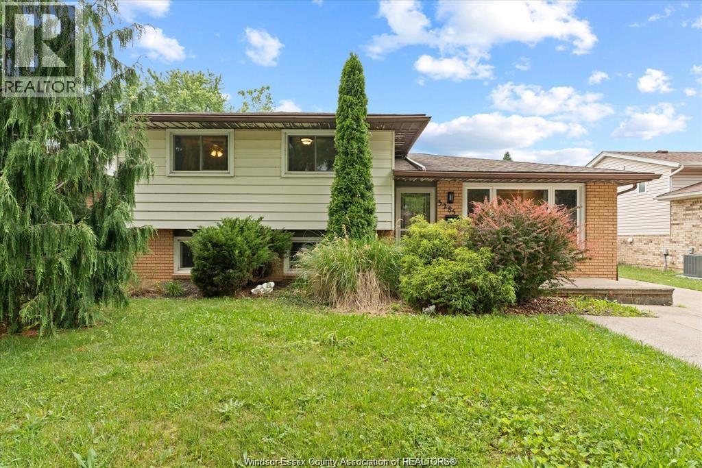 3285 Rosebriar Road, Windsor — photograph 3