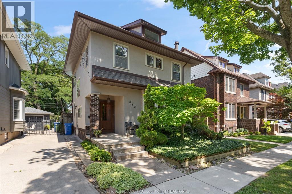 858 Chilver, Windsor — primary photograph