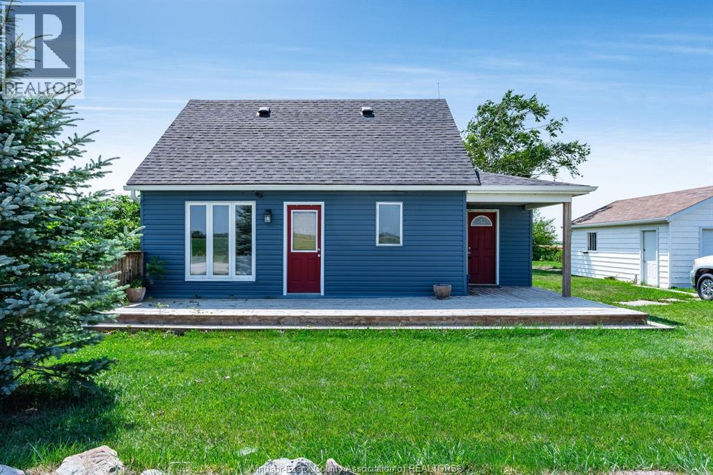 Single Family — 20838 A & B Sideroad, Merlin, Ontario