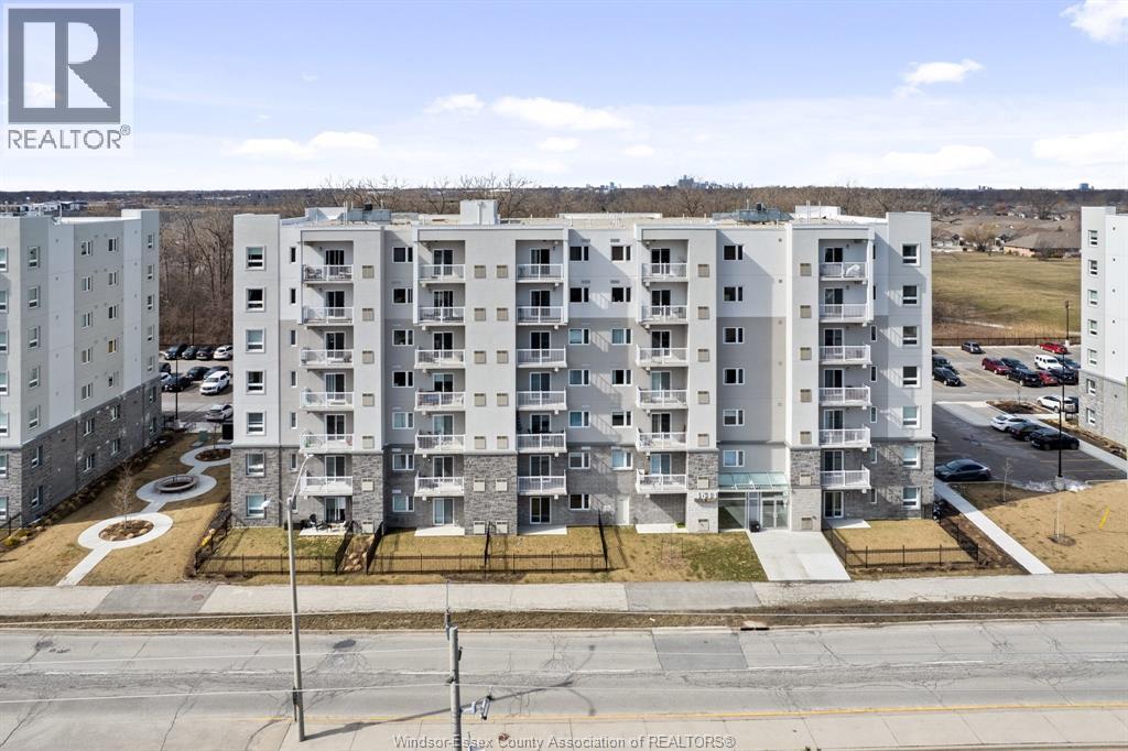 Single Family — 1611 Banwell, Windsor, Ontario