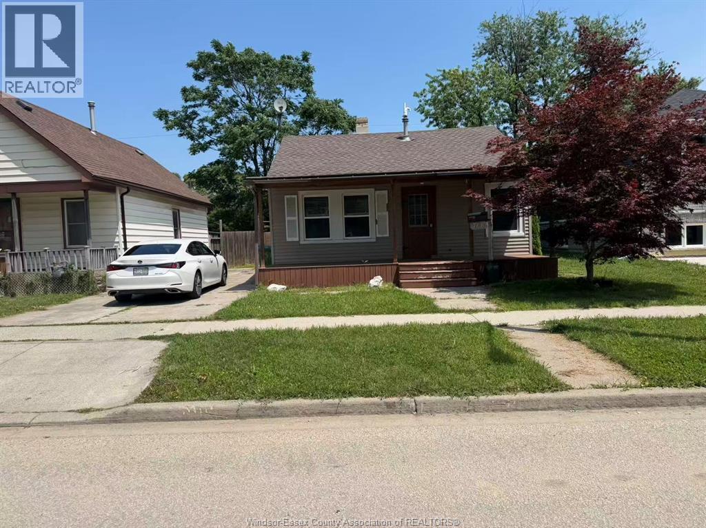 Single Family — 768 Bridge Avenue, Windsor, Ontario