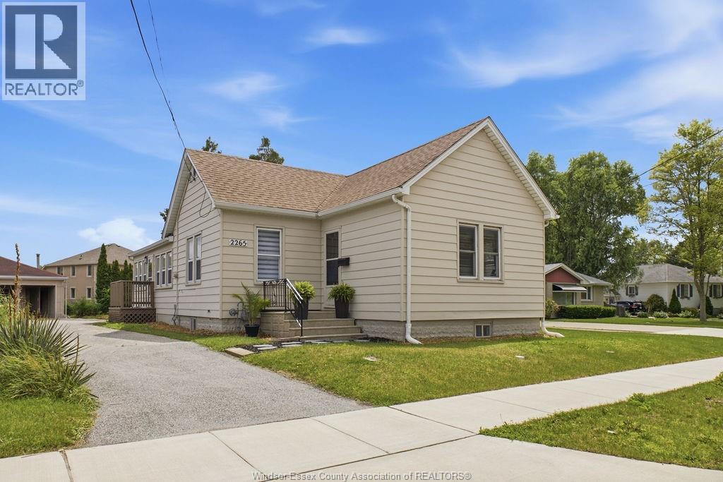 Single Family — 2265 Cabana, Windsor, Ontario
