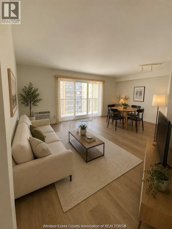 8591 Riverside Drive #805, Windsor — photograph 2