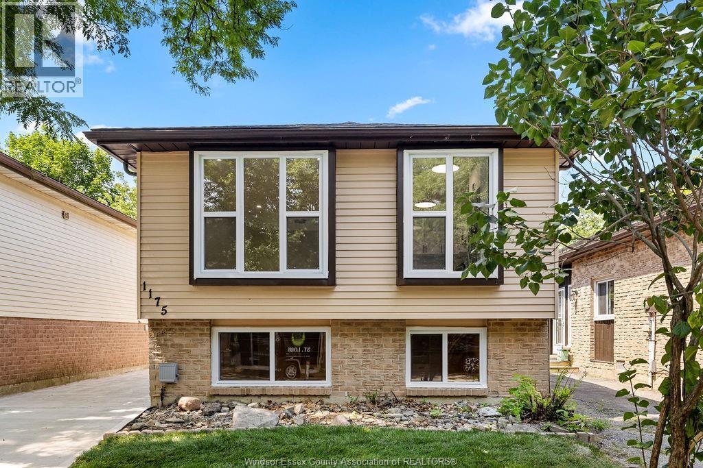 Single Family — 1175 Heathfield, Windsor, Ontario