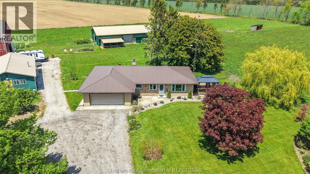 7527 Talbot Trail, Blenheim — photograph 3