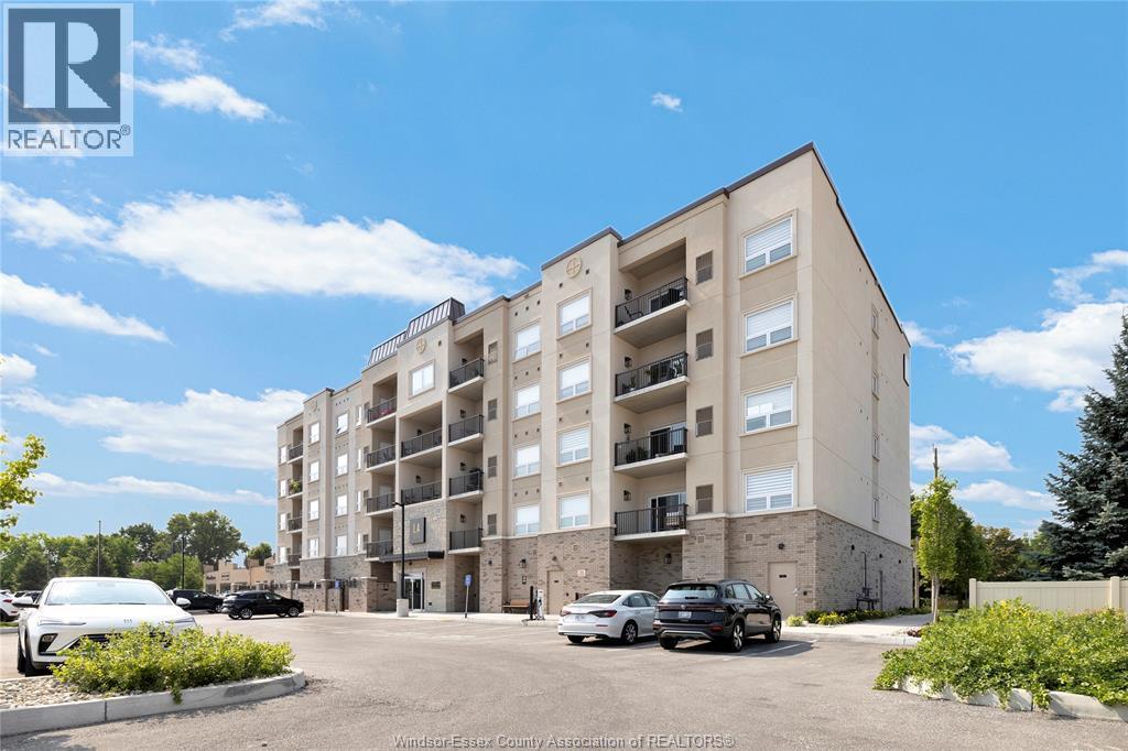 1740 Sprucewood #502, LaSalle — primary photograph